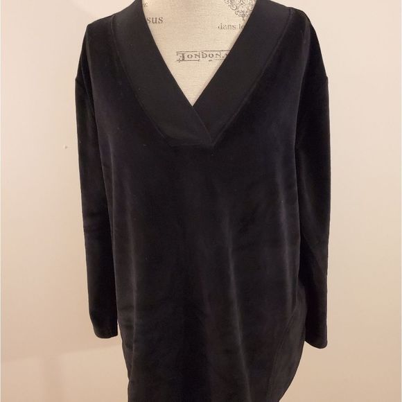 J. Jill Tops - J. Jill black velour top